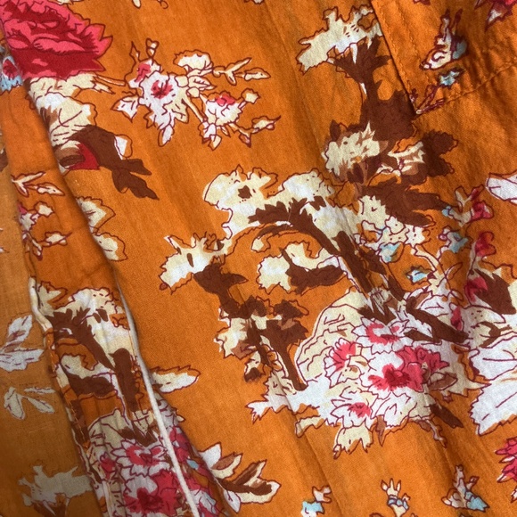 Robe - Picture 4 of 4